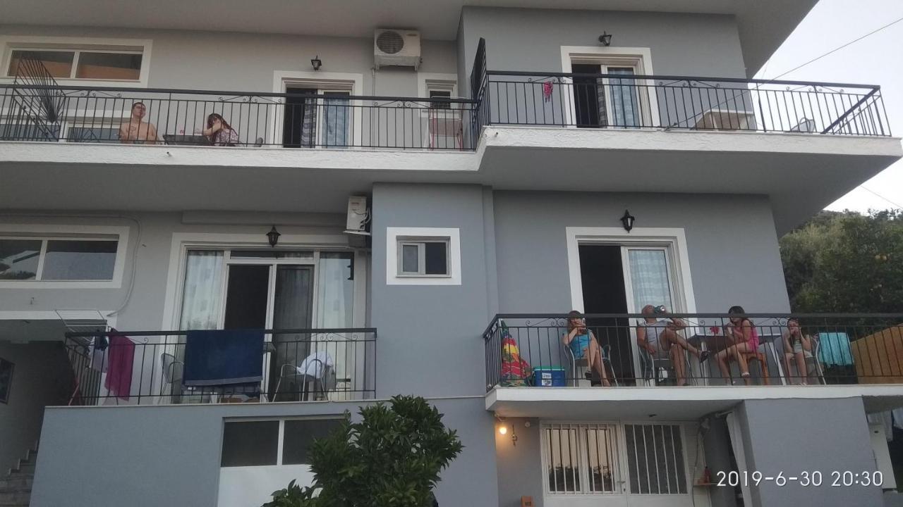 Zodiac Apts Apartament Nydri  Zewnętrze zdjęcie